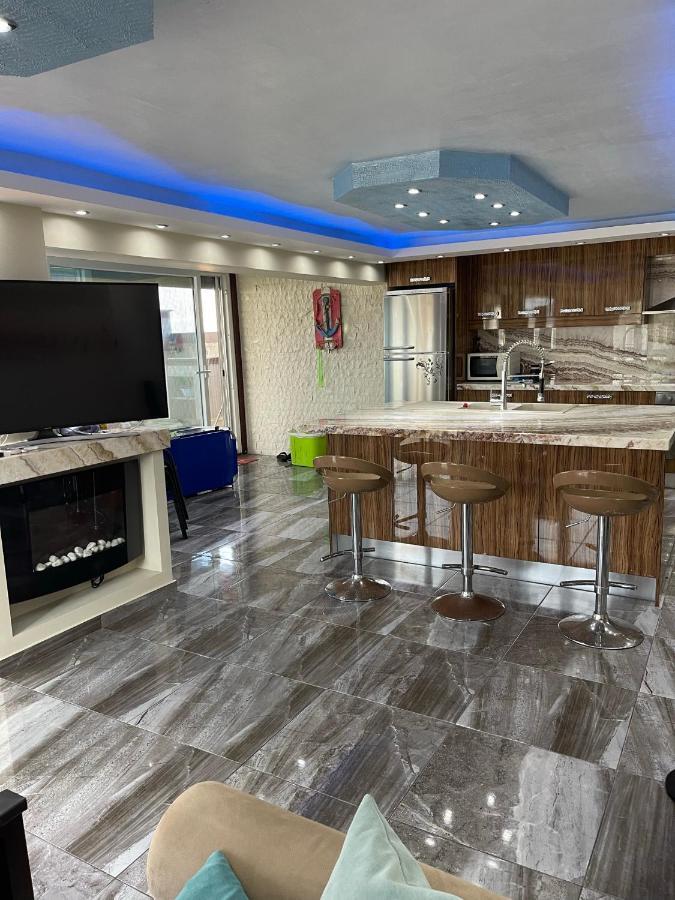 Luxury Apartment First Line Sea By Makhome Messagala Nea Mesagkala Exterior photo